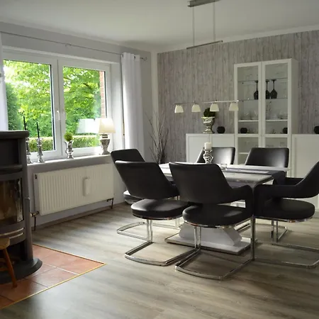 Nikki 35528 Holiday home Uplengen