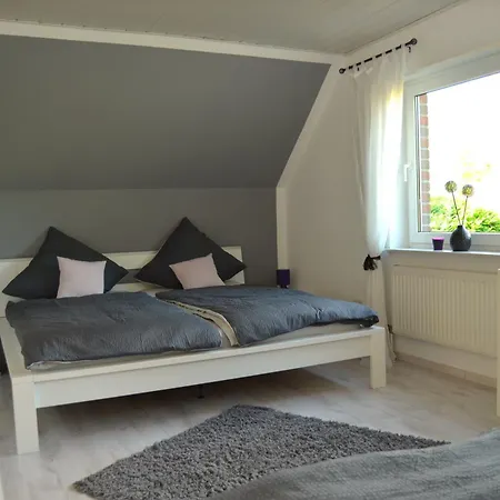 Holiday home Nikki 35528 Uplengen
