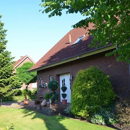 Holiday home Nikki 35528 Uplengen