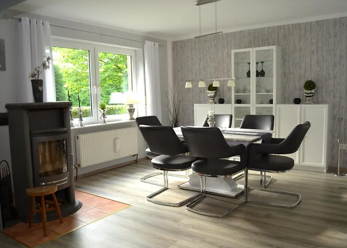 Nikki 35528 Casa de Férias *